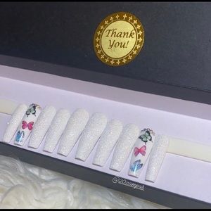 Luxury press on nails💅🏻